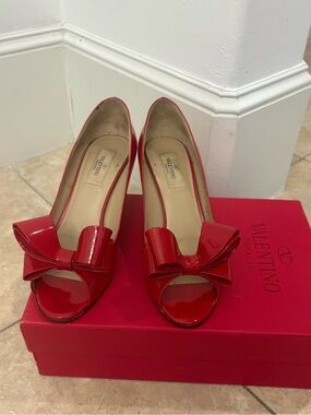 VALENTINO Bow D’Orsay Heels